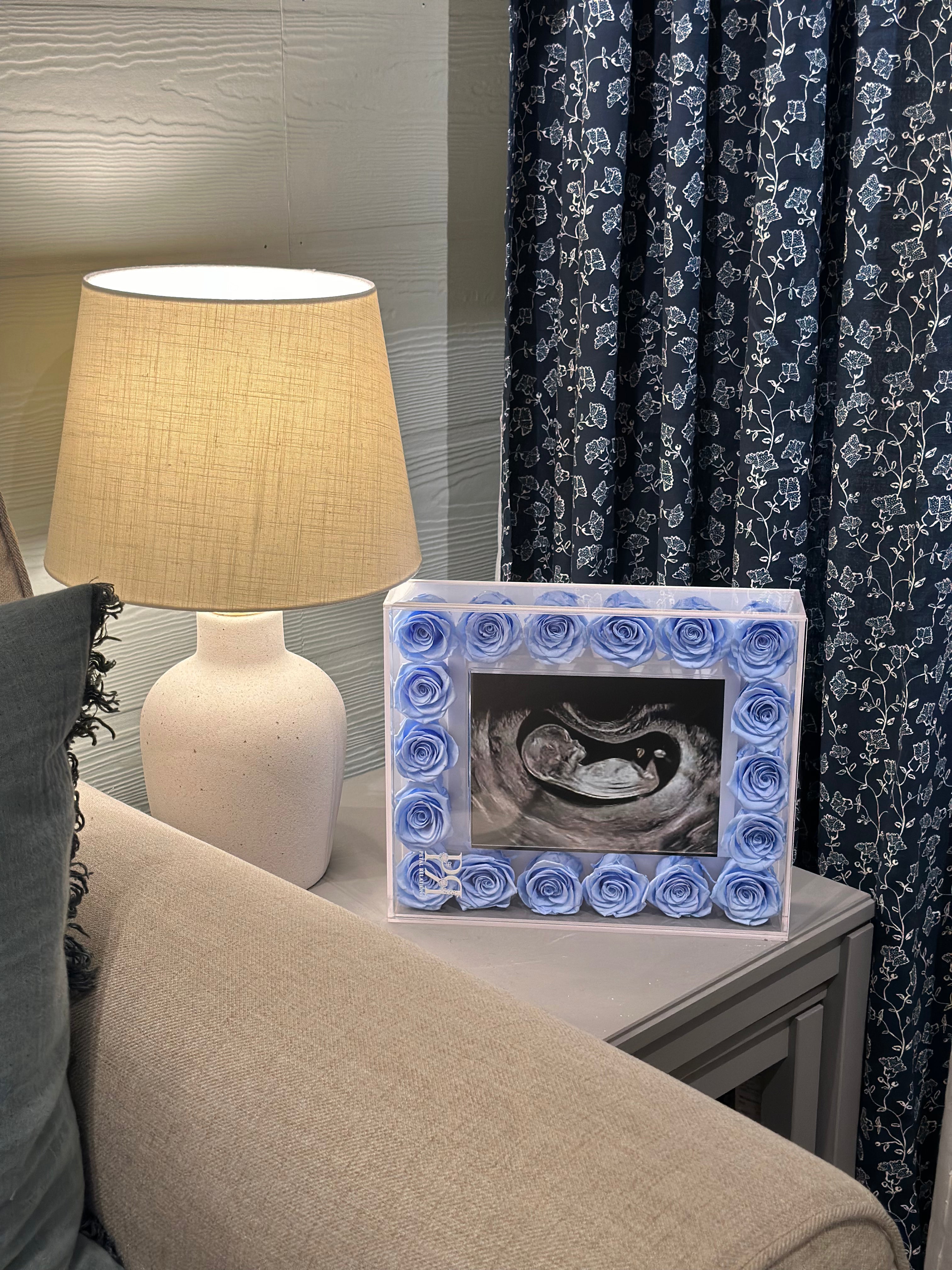 Standard Forever Petal Frame