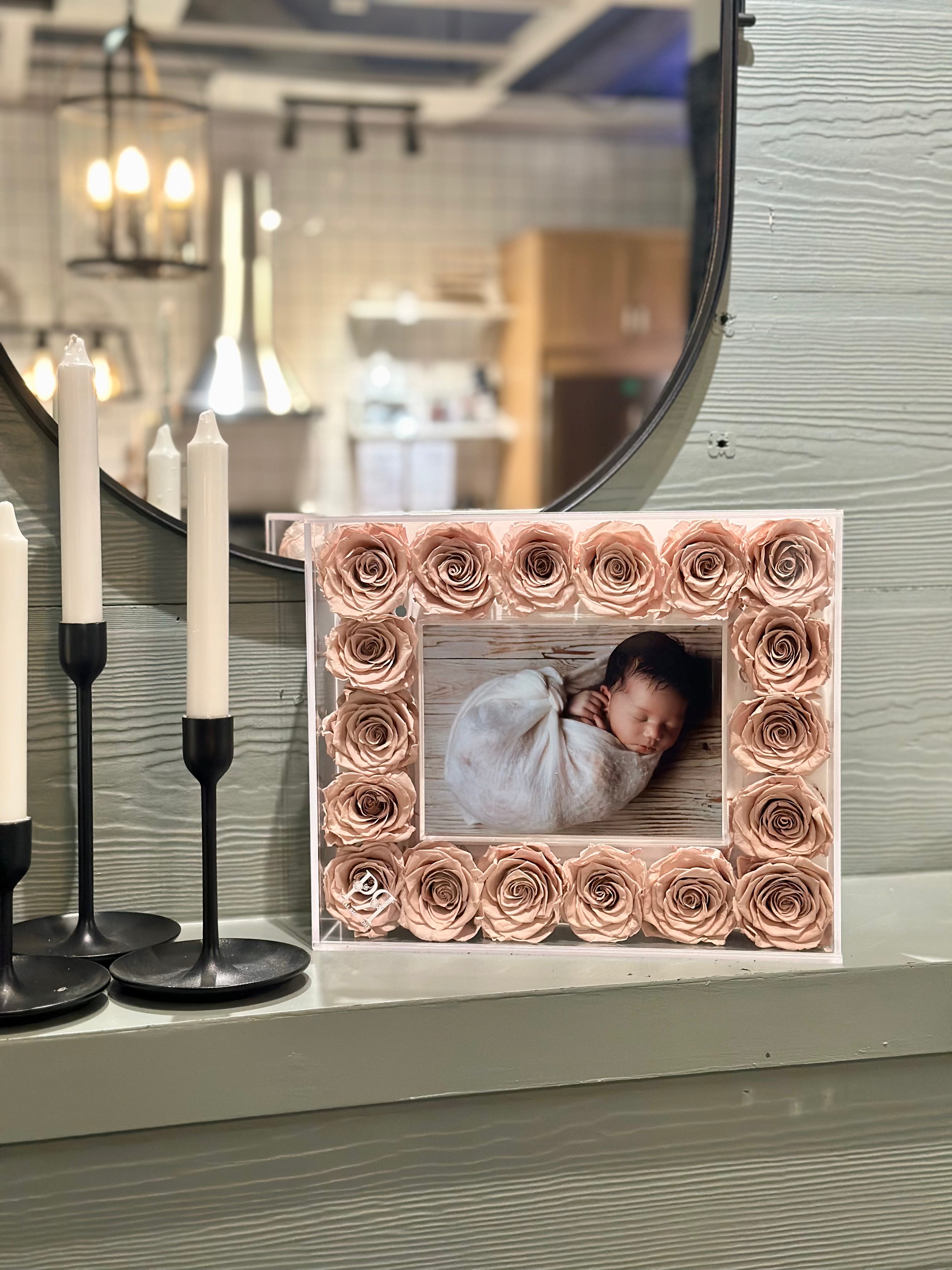 Standard Forever Petal Frame